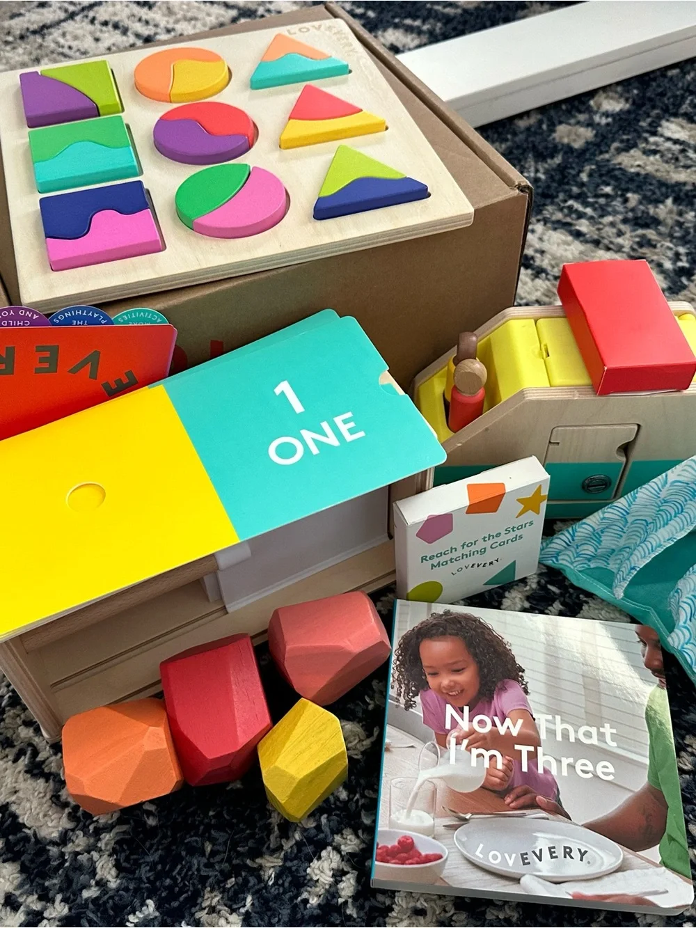 Lovevery The Free Spirit Play Kit - 34-36 months